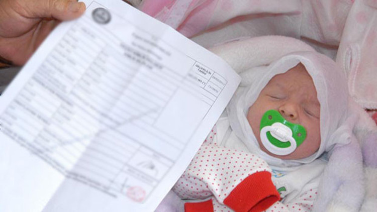 Son Dakika: Bebek bekleyen ailelere iyi haber Kimlikler artık...