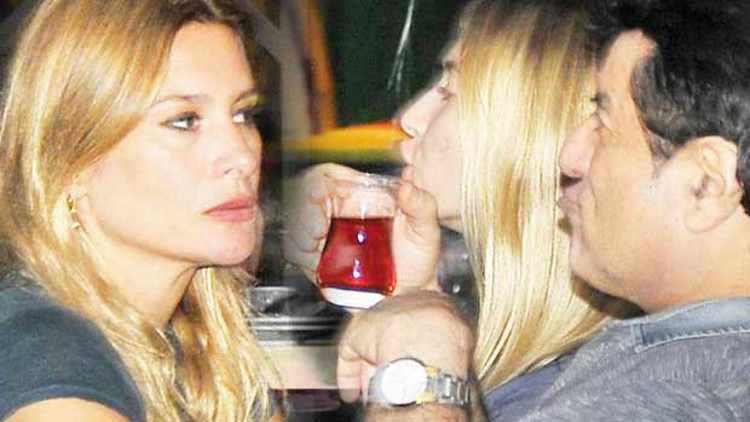 Eski eşler yemekte buluştu