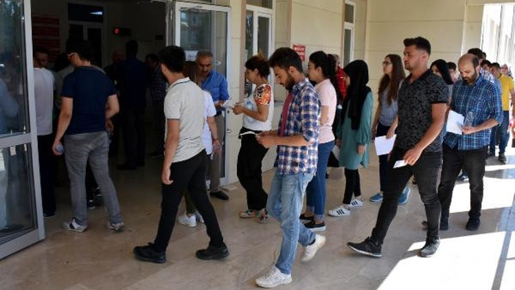 Sivasta KPSS heyecanı Sivasta KPSS heyecanı
