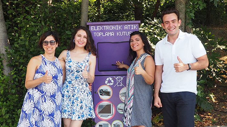 Boğaziçi Üniversitesi öğrencilerinin çevreci projesi Londra’daki uluslararası sergide Boğaziçi Üniversitesi öğrencilerinin çevreci projesi Londra’daki uluslararası sergide
