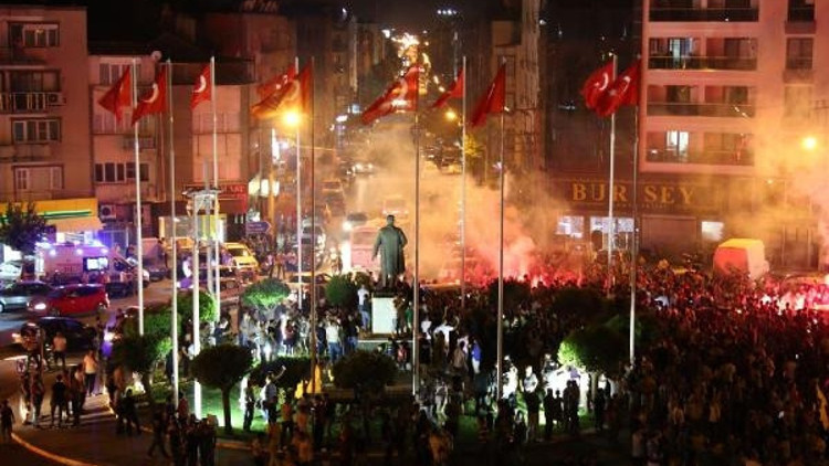 Alkışlar Akhisarspora