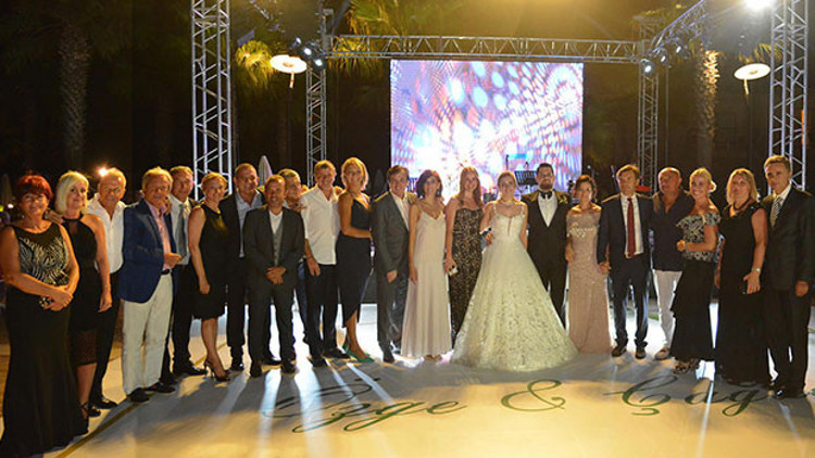 Efsaneler Feyyaz Uçarın kızının düğününde buluştu