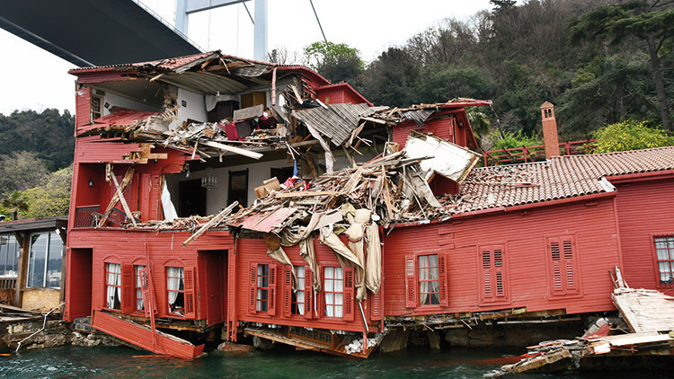 Bir çivi bile çakılmadı Bir çivi bile çakılmadı