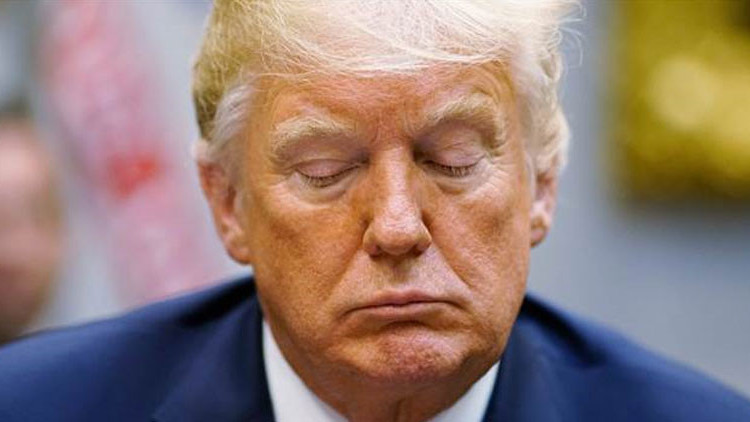 Trumptan spor markası ve futbol ligine eleştiri