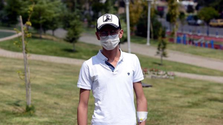 Tümör nedeniyle futbolu bırakan Volkanın hayali Muslera ile tanışmak