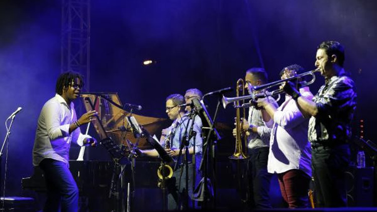 Dünyaca ünlü isimler festivalde buluştu Dünyaca ünlü isimler festivalde buluştu