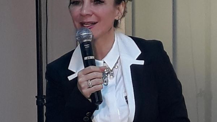 İl Sağlık Müdürü Salnur: İzmirde şarbon tanısı almış bir kişi yok İl Sağlık Müdürü Salnur: İzmirde şarbon tanısı almış bir kişi yok