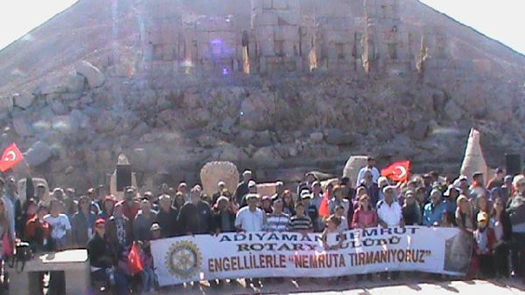 Engelliler Nemrut zirvesinde Mozart’ı dinledi