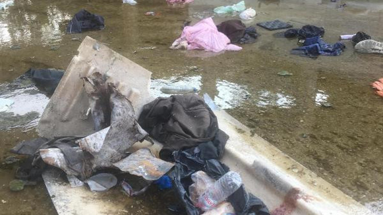 Umuda yolculuk, İzmirde faciayla sonuçlandı: 22 ölü, 13 yaralı (10) Umuda yolculuk, İzmirde faciayla sonuçlandı: 22 ölü, 13 yaralı (10)