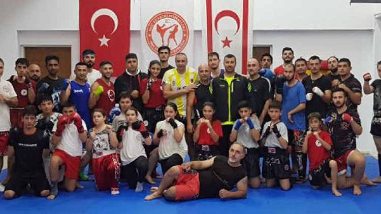 Antalyalı antrenörden KKTCde muaythai eğitimi
