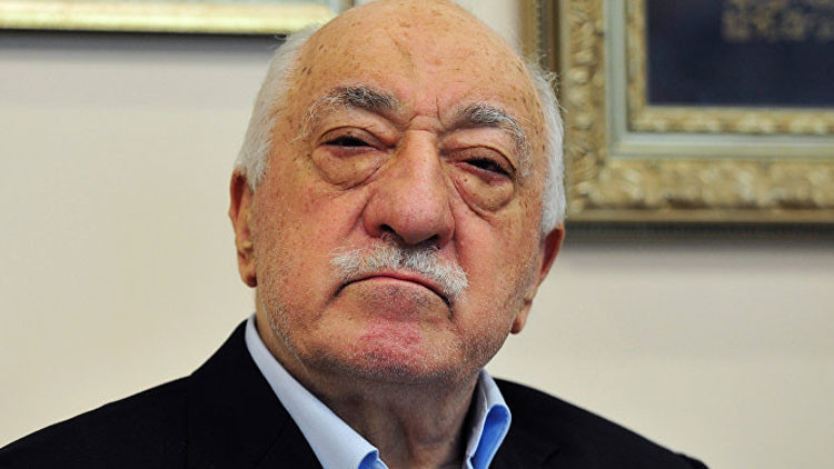 Eski SATçının üzerinden FETÖ elebaşının sözleri çıktı