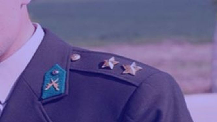 Üsteğmenin itirafları... Örgüt aracılığıyla evlendi, çalıntı sorularla subay oldu