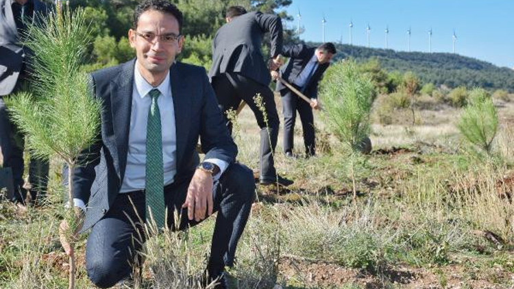 Yeşil Dönüşüm Ormanları projesinin ilk durağı Çanakkale oldu Yeşil Dönüşüm Ormanları projesinin ilk durağı Çanakkale oldu