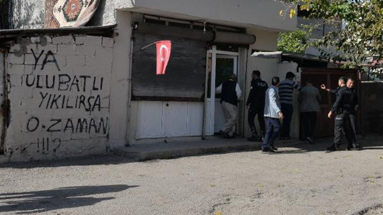 Conoların kavgasında 7 yaralı, çok sayıda gözaltı