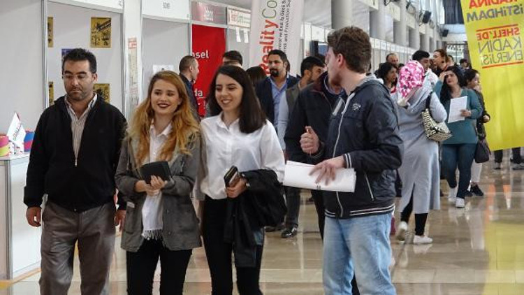 Bursa İnsan Kaynakları ve İstihdam Buluşmasına yoğun ilgi Bursa İnsan Kaynakları ve İstihdam Buluşmasına yoğun ilgi