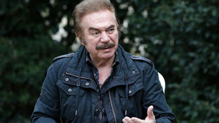 Orhan Gencebay: Devletine saygı duymayan bu ülkenin nimetlerinden yararlanmasın