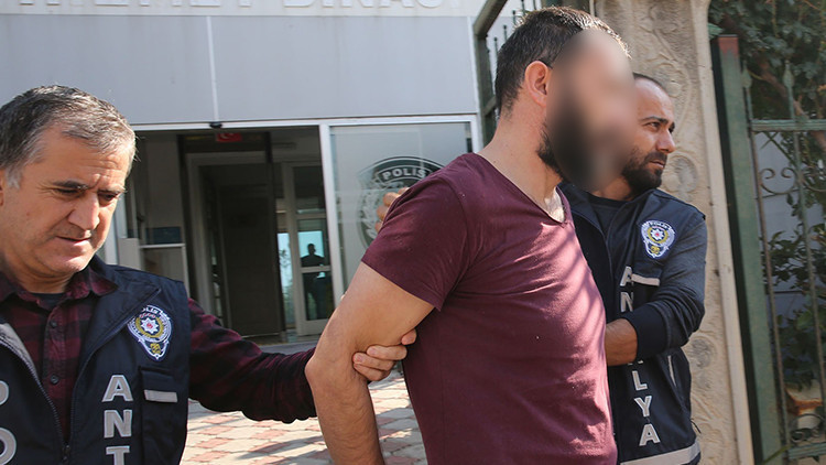 Antalyada yasak aşk cinayeti Antalyada yasak aşk cinayeti