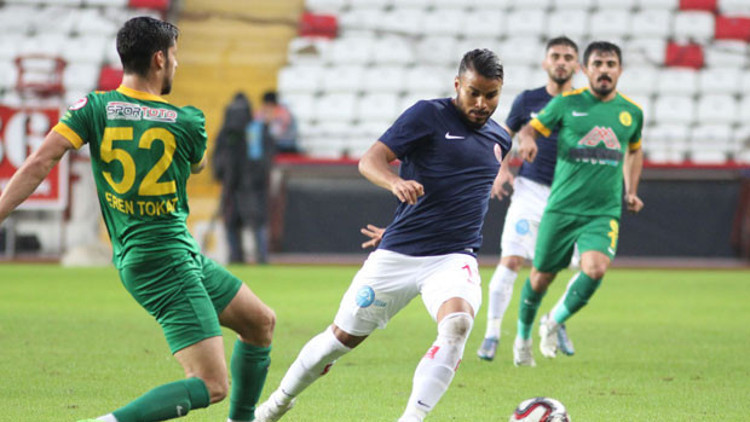 Antalyaspor sahasında Darıca G.Birliği ile berabere kaldı Antalyaspor sahasında Darıca G.Birliği ile berabere kaldı