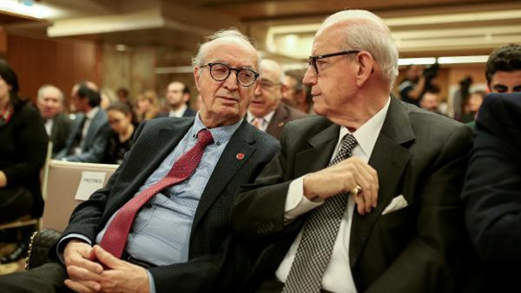 TGC Sedat Simavi Ödülleri sahiplerini buldu TGC Sedat Simavi Ödülleri sahiplerini buldu