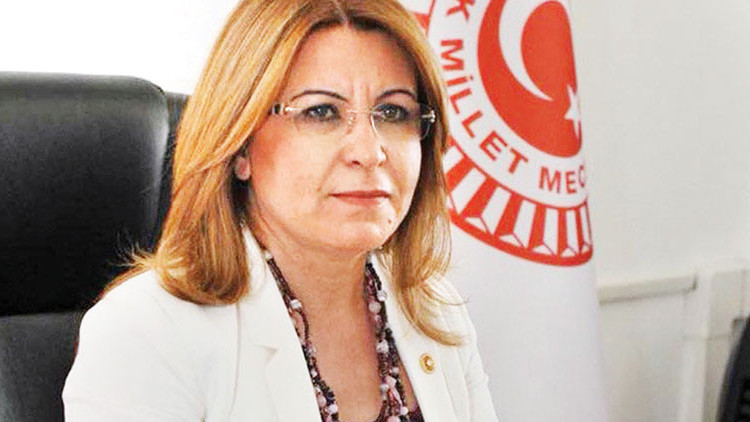 ‘Paralı poşetle çevrecilik bahane’