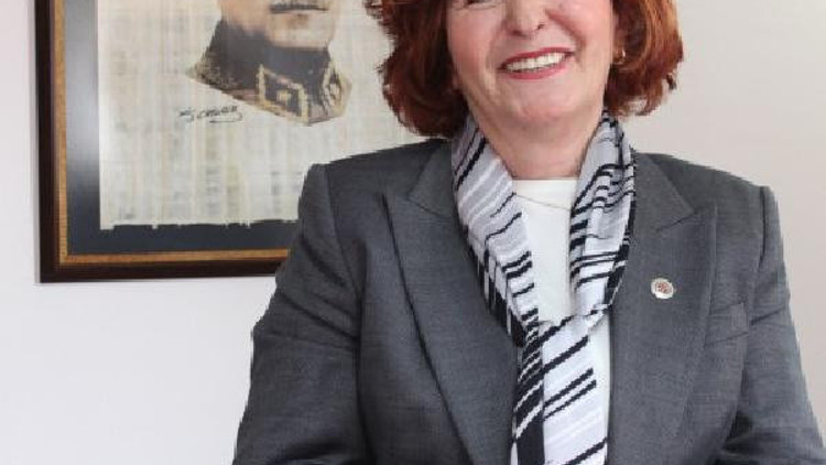 TEİS Başkan Saydan: Eczacılar poşet uygulamasından muaf tutulmalı