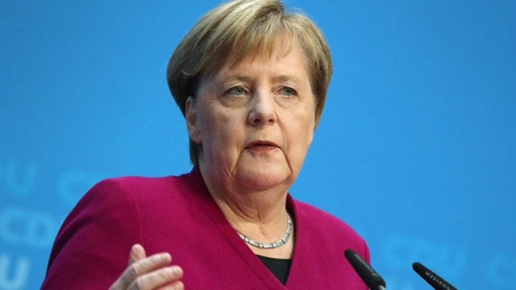 Merkel’in kişisel bilgileri de çalındı Merkel’in kişisel bilgileri de çalındı