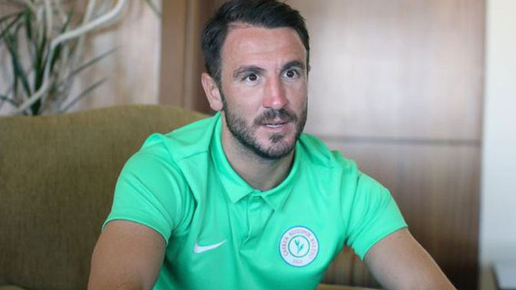 Ali Çamdalı Çaykur Rizespordan ayrıldı