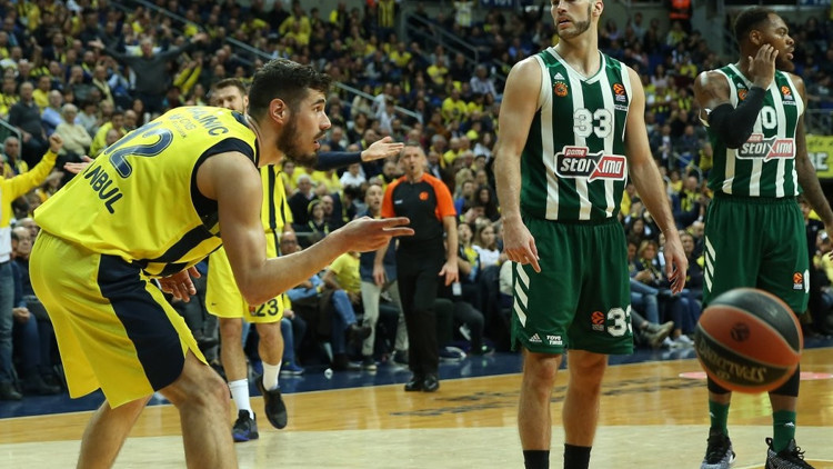 Fenerbahçe Beko tarihe geçti En erken play-off bileti... Fenerbahçe Beko tarihe geçti En erken play-off bileti...