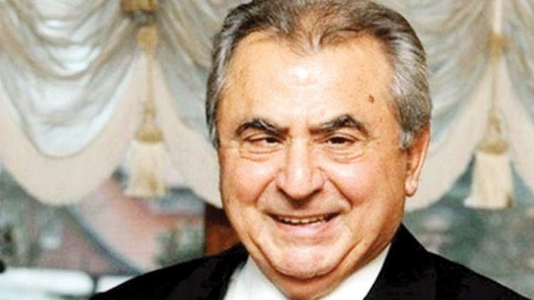 Eski KKTC Başbakanı İrsen Küçük vefat etti Eski KKTC Başbakanı İrsen Küçük vefat etti