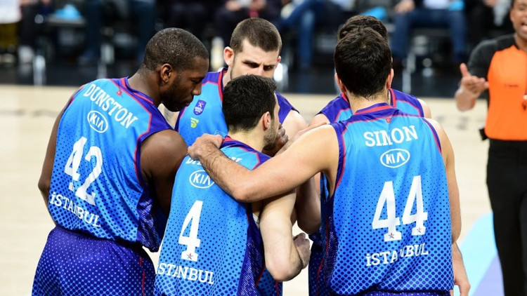 Anadolu Efes play-off biletini kaptı Euroleaguede 27nci hafta... Anadolu Efes play-off biletini kaptı Euroleaguede 27nci hafta...