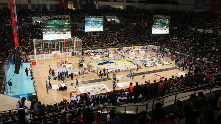 13. Uluslararası Robot Yarışması başladı