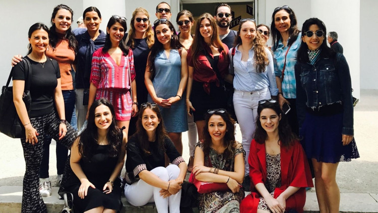 Genç Modern’ler Venedik yolcusu