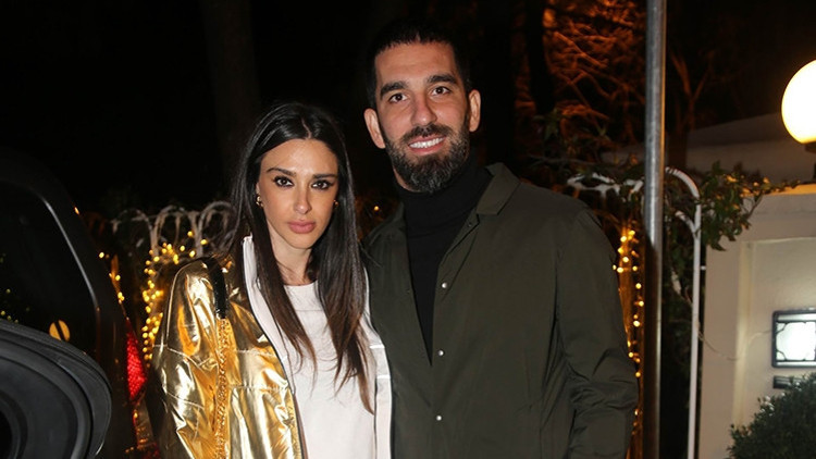 Arda Turanın oğluna sürpriz hediye