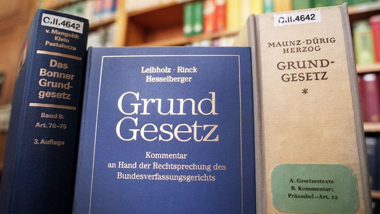 Almanya, anayasasının 70’inci yılını kutluyor