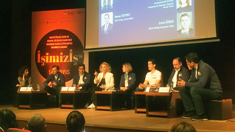 İş dünyası öğrencilerle buluştu