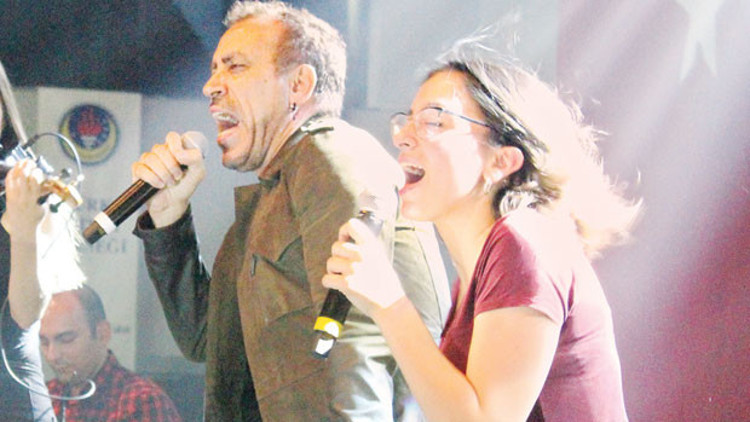 Haluk Levent’le sahne hayali gerçek oldu