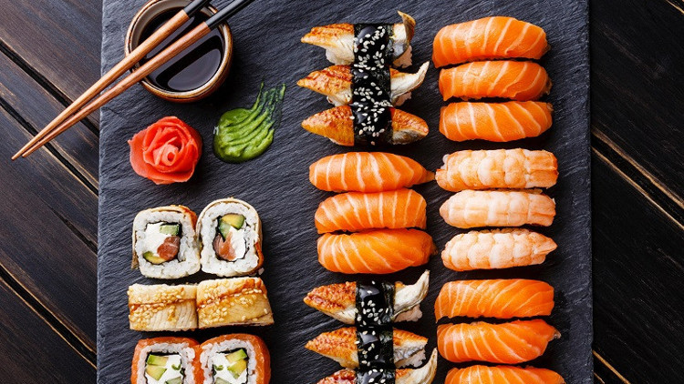 Ev Yapımı Suşi Tarifi
