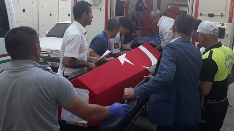 Dağcıyı kurtarmak için gitmişlerdi 1 asker şehit oldu...