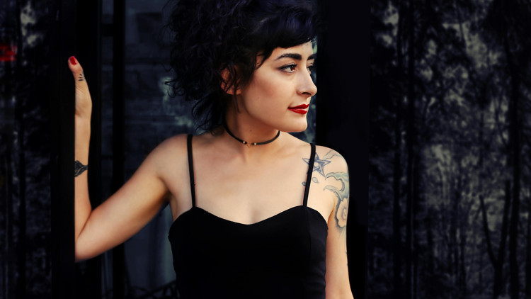 Melek Mosso kimdir ve kaç yaşında