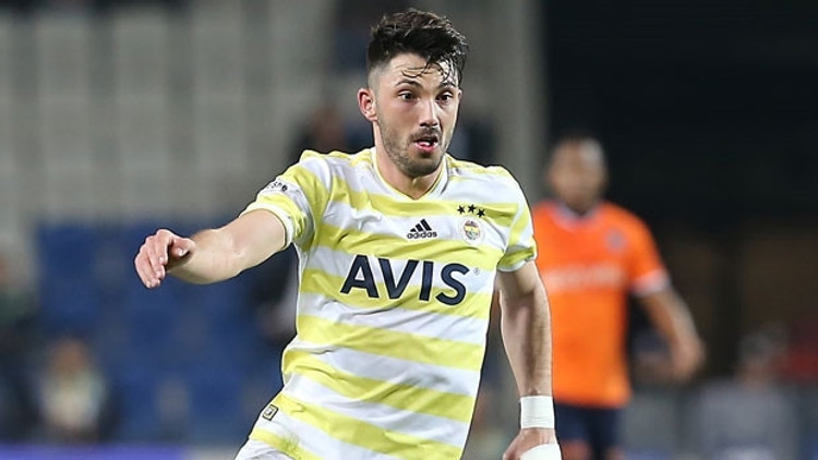 Slaven Bilic Tolgay Arslanın peşinde
