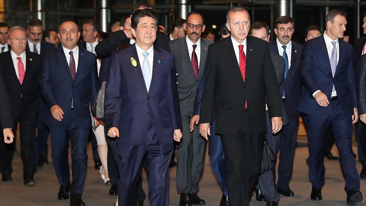 Cumhurbaşkanı Erdoğan Japonya Başbakanı Abe ile görüştü Cumhurbaşkanı Erdoğan Japonya Başbakanı Abe ile görüştü