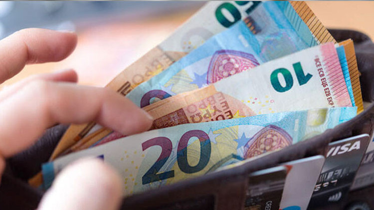 Avrupalı Türkler dikkat Daha az borçlanarak emeklilik için son günler Avrupalı Türkler dikkat Daha az borçlanarak emeklilik için son günler