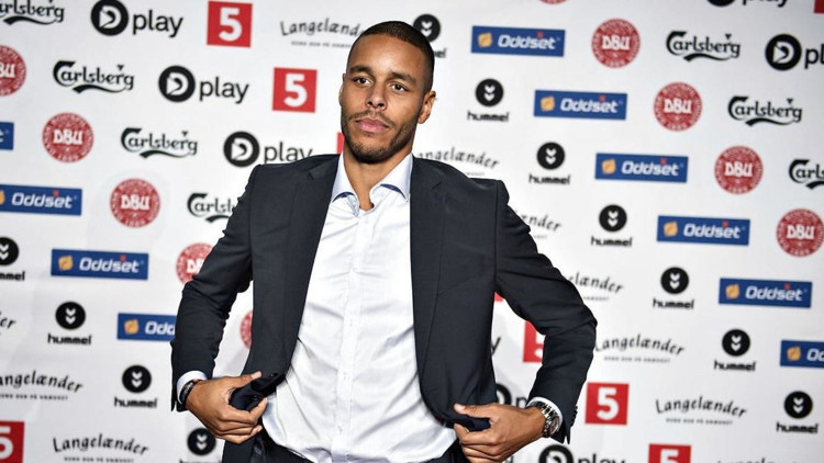 Fenerbahçe savunmaya duvar örüyor Kjaerin yanına... | Son dakika transfer haberleri... Fenerbahçe savunmaya duvar örüyor Kjaerin yanına... | Son dakika transfer haberleri...