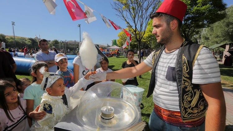 Yenimahalle’de 650 çocuğa sünnet Yenimahalle’de 650 çocuğa sünnet