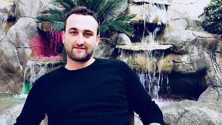 Gazinodaki kavgada muhtar ve azası tabancayla yaralandı Gazinodaki kavgada muhtar ve azası tabancayla yaralandı