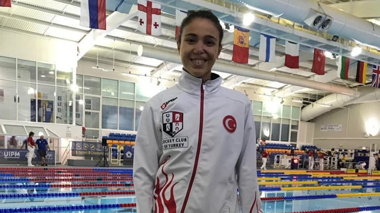 TJK’nın desteklediği Milli sporcu İlke Özyüksel’den rekor