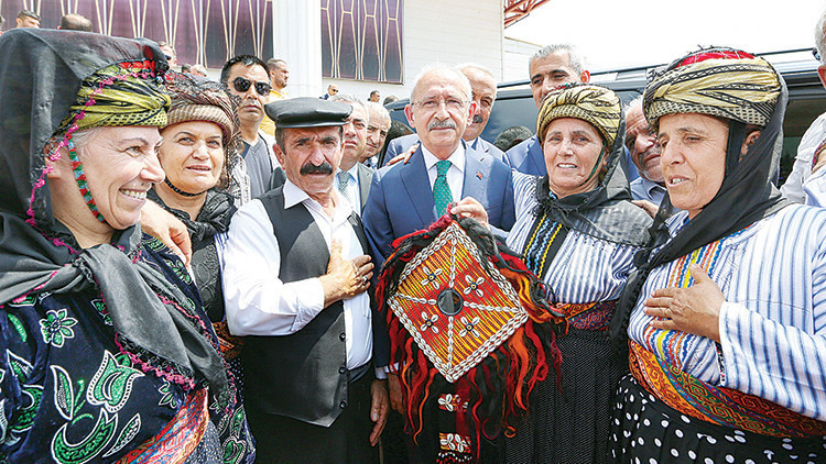 Dünya huzur ve adalet arıyor