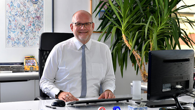 Türkler arkadaşları için her şeyi yapar. Bir de geç kalmasalar...