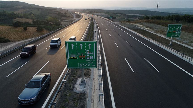 İstanbul- İzmir yolu ile yıllık 3 milyar 500 milyon liralık tasarruf