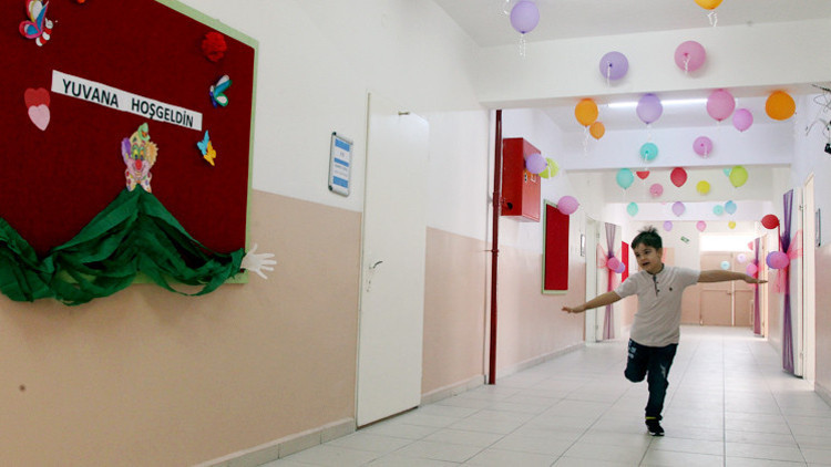 MEBden okula başlayacak miniklere yeni program